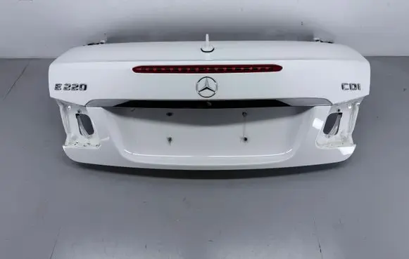 Mercedes-Benz E C207 W207 Tailgate/trunk/boot lid A2077500175
