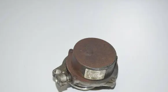 BMW X5 E70 Vacuum pump 7791232 11667791232