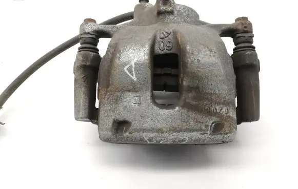Toyota C-HR I Front brake caliper