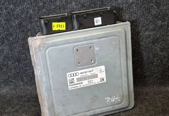 Audi A6 S6 C7 4G Engine control unit/module 4G0907552F 4G0907552D