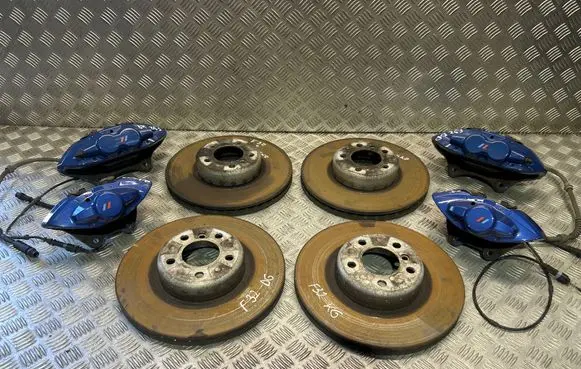 BMW 3 F30 F35 F31 Brake discs and calipers set 20A79704 20A79703 20B43302