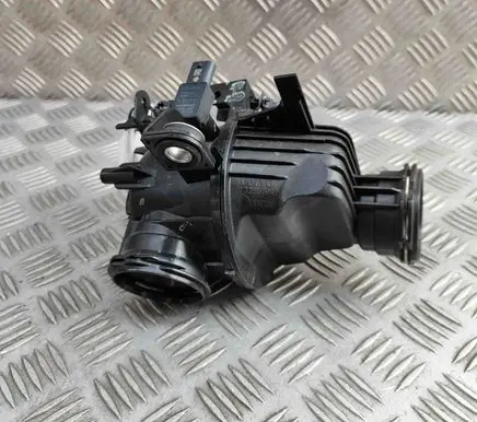 Volvo XC40 Air intake duct part 32257942