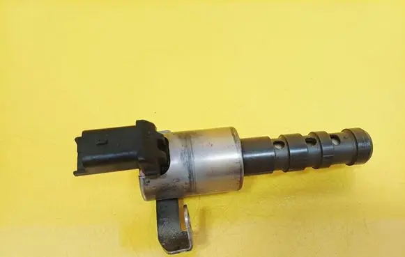 Renault Laguna II Camshaft vanos timing valve 