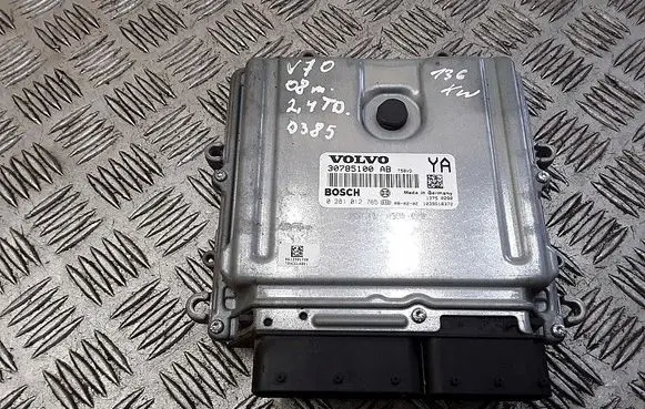 Volvo V70 Engine control unit/module 30785100 0281012765