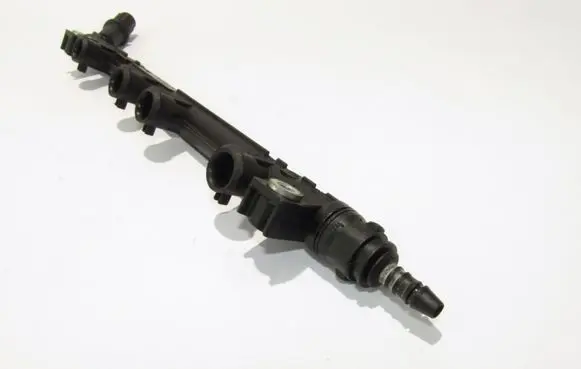 Fiat 500 Fuel main line pipe