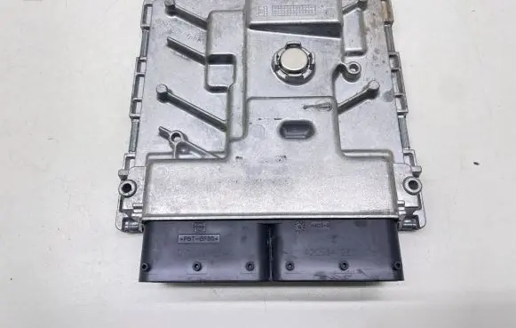 Skoda Kodiaq Engine control unit/module 06K907425M A30088690000