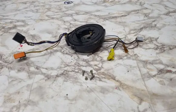 BMW 5 E39 Airbag slip ring squib (SRS ring) 1094261 6010937