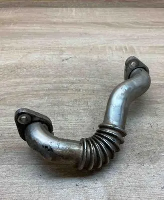 Volkswagen PASSAT B7 EGR valve line/pipe/hose 03P131521A