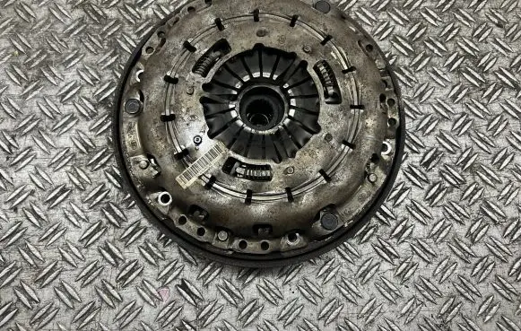 BMW X1 E84 Clutch set kit 7638465
