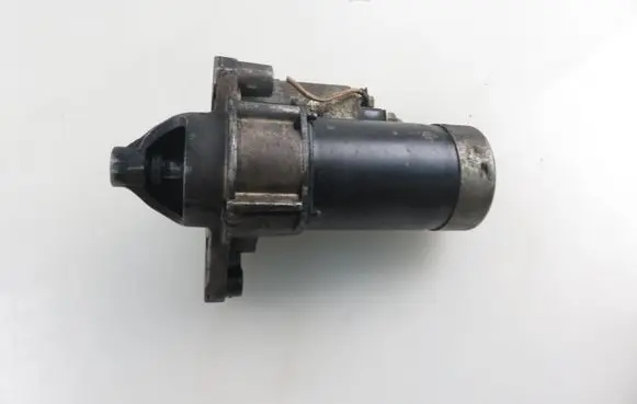 Peugeot 206 Starter motor SS3046