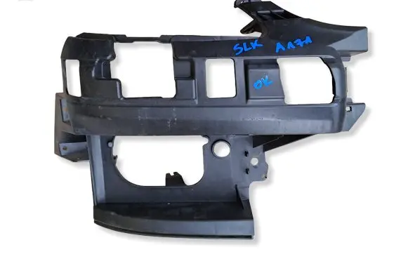 Mercedes-Benz SLK R171 Front bumper mounting bracket A1718850265