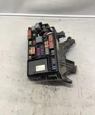 Toyota C-HR I Fuse box set 8264147050A