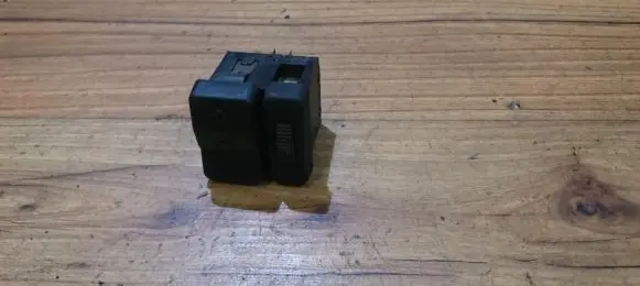 Volkswagen PASSAT B3 Light switch 357941531 03847730