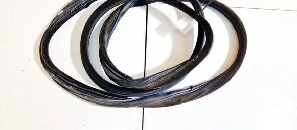 Fiat Stilo Rubber seal front coupe door 