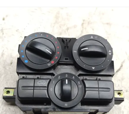 Mercedes-Benz Vito Viano W639 Climate control unit A6398301185 5HB00851100