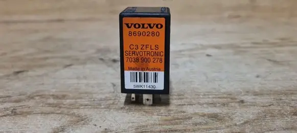 Volvo S60 Other relay 8690280