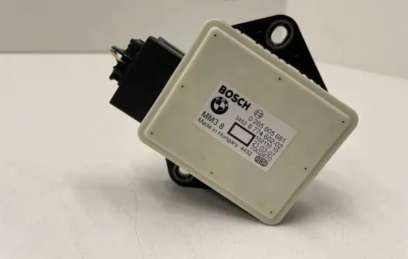 BMW 5 E60 E61 Acceleration sensor 6774602 0265005681 7002470