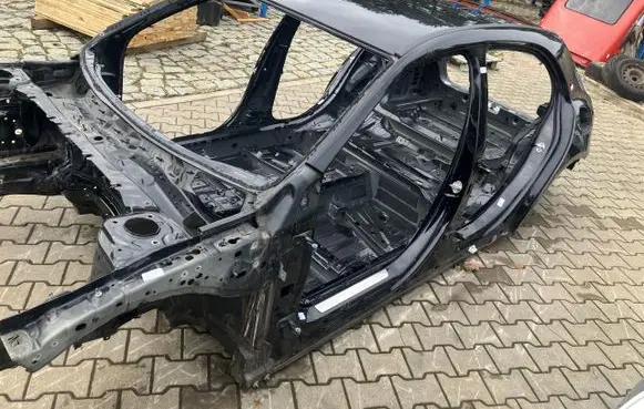 Mercedes-Benz A W177 Front bodywork piece TM28286