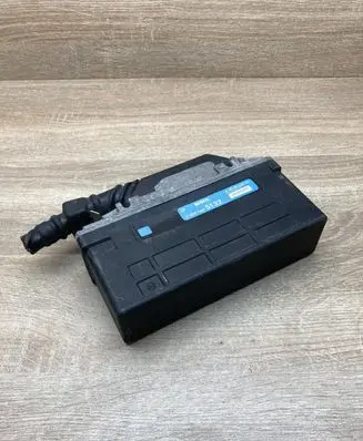 Mercedes-Benz E W124 ABS control unit/module 0055455132 0265101020