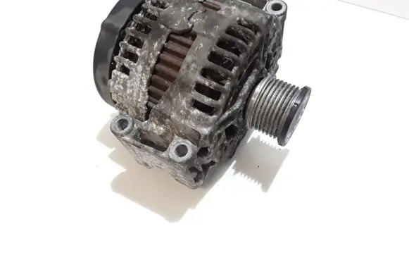 Mercedes-Benz CLS C219 Generator/alternator A0131547002