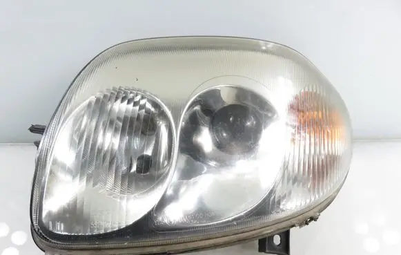 Renault Clio II Headlight/headlamp 