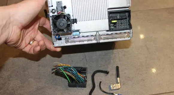 BMW 3 E90 E91 Sound system wiring loom 9170721 CCC