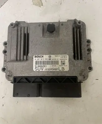 Fiat Sedici Engine control unit/module 0281012992