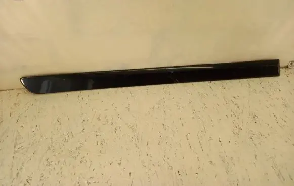 Volvo XC70 Rear door trim (molding) 08693522