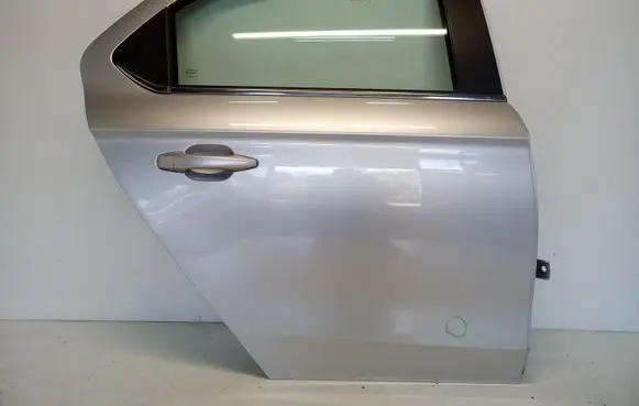 Rear door