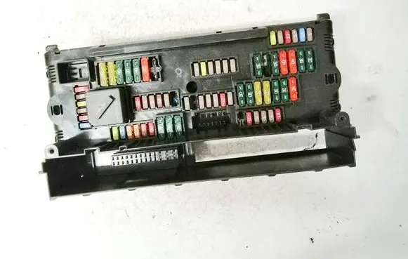 BMW 5 GT F07 Fuse box set 317033442 3-1703344-2