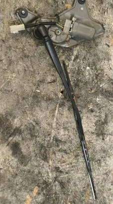 Toyota Prius (XW20) Rear window wiper mechanism 