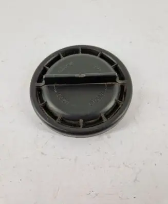 Opel Astra J Headlight/headlamp dust cover 1305219122