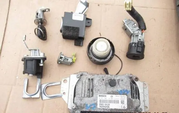 Citroen C1 Engine control unit/module ECU 0261S06144 896610H160 1039S40257