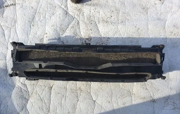 Tesla Model S Coolant radiator 105799900B