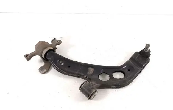 BMW 2 F46 Front lower control arm/wishbone 6879843