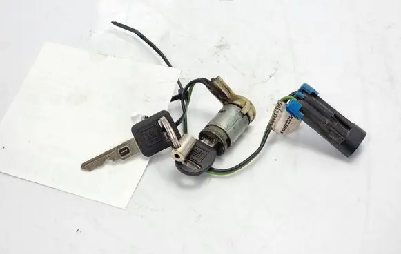 Chevrolet Corvette Sliding door lock