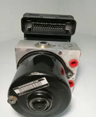 Ford Focus ABS Pump 10096001153 00001395G0