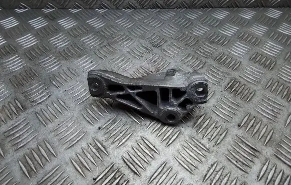 BMW 3 E90 E91 Fuel pump bracket 7804376 13517804376 1351780437601