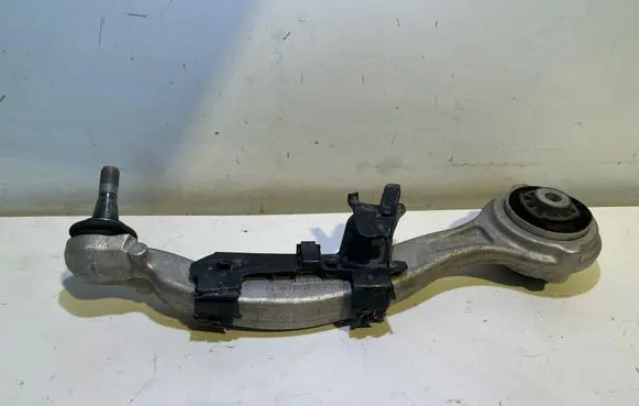 Mercedes-Benz GLC C254 Front lower control arm/wishbone A2543330300