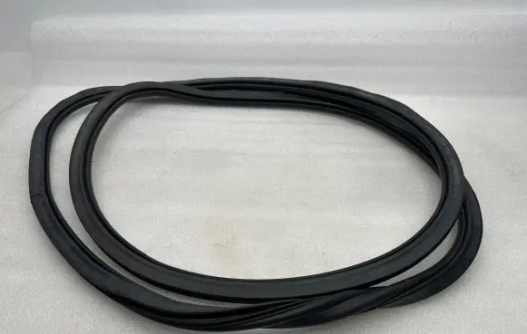 Audi A4 S4 B8 8K Front door rubber seal 8K0831151E