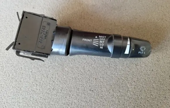 Mitsubishi L200 Wiper switch 