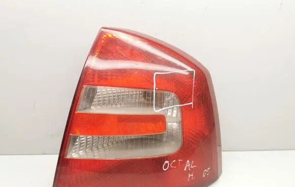 Rear/tail lights