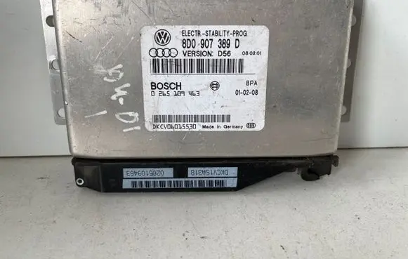 Audi A4 S4 B5 8D ESP (stability system) control unit 8D0907389D