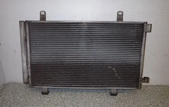 A/C cooling radiator (condenser)
