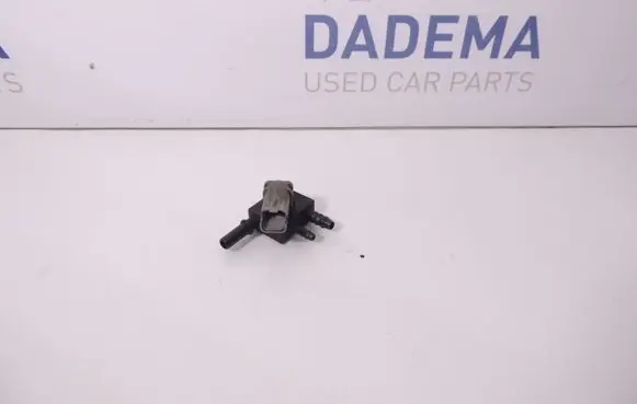 Volvo S40, V40 Turbo solenoid valve D182