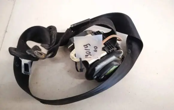 Audi A6 S6 C5 4B Front seatbelt 4b0857706a