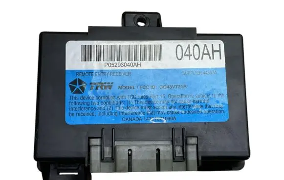 Chrysler PT Cruiser Engine control unit/module P05293040AH 44837A