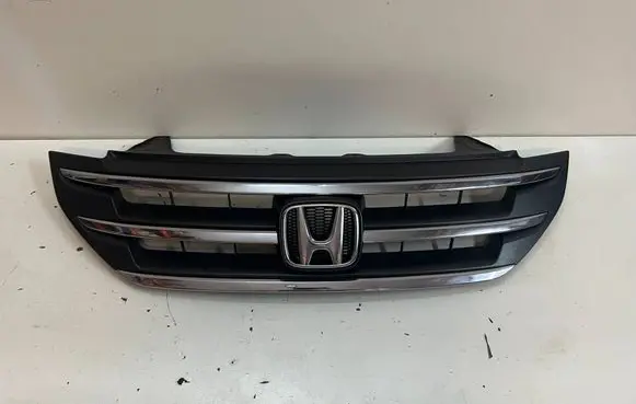 Honda CR-V Front bumper upper radiator grill 71121T1GG010