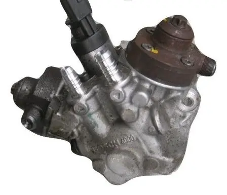 Audi A7 S7 4G Fuel injection high pressure pump 059130755BA