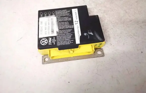 Volkswagen PASSAT B6 Airbag control unit/module 3C0909605J 391130